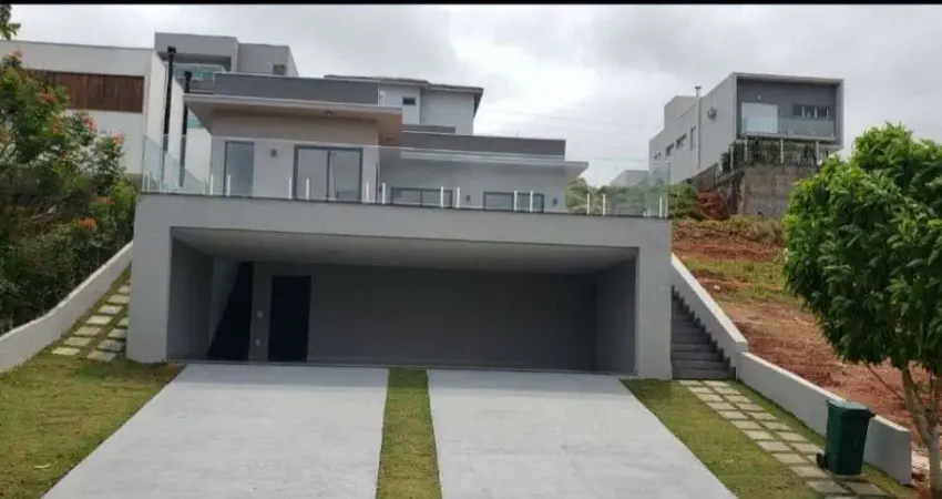 Sobrado com 3 dormitórios à venda, 239 m² por R$ 1.560.000,00 - Condomínio Residencial Campos do Conde - Bragança Paulista/SP