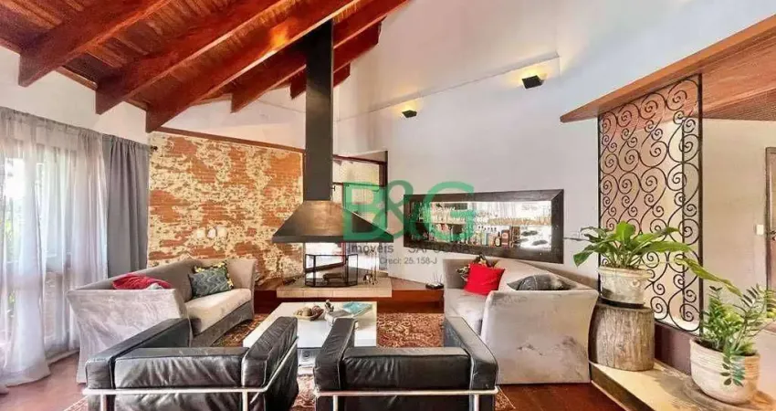 Casa com 6 dormitórios, 624 m² - venda por R$ 3.800.000 ou aluguel por R$ 16.600/mês - Nova Fazendinha - Carapicuíba/SP