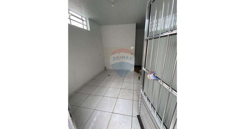 CASA 2/4 PARA ALUGAR NA VILA MUNICIPAL (LOCALIZAÇÃO PRIVILEGIADA)