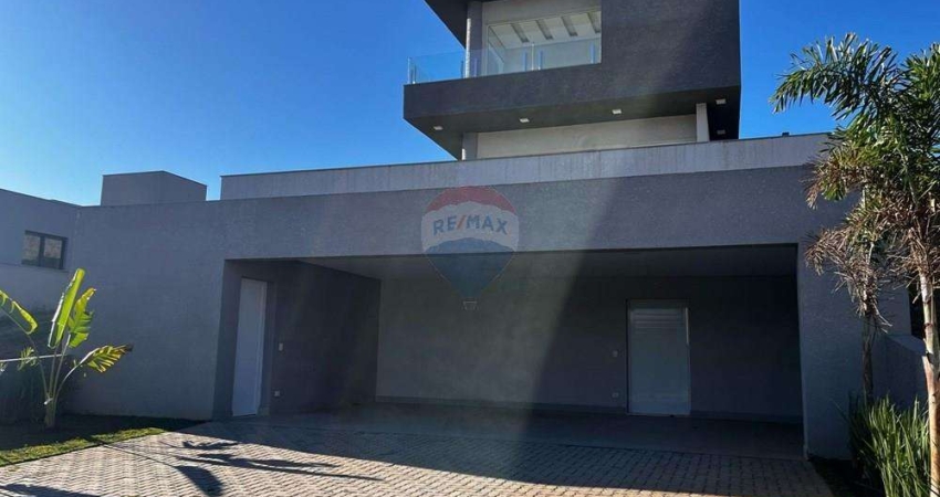 Casa Moderna à Venda no Condomínio Vale das Águas