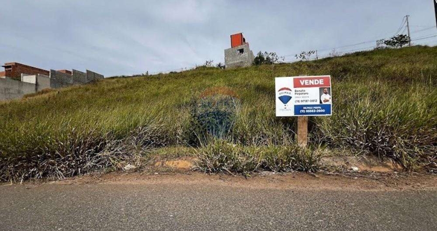 Terreno com 275,06m² em Bairro Planejado Residencial Villa Verde