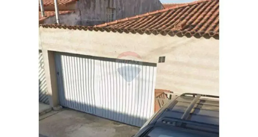 CASA COM UM QUARTO PARA ALUGAR NO IGUATEMI - LOCALIZAÇÃO PRIVILEGIADA!!
