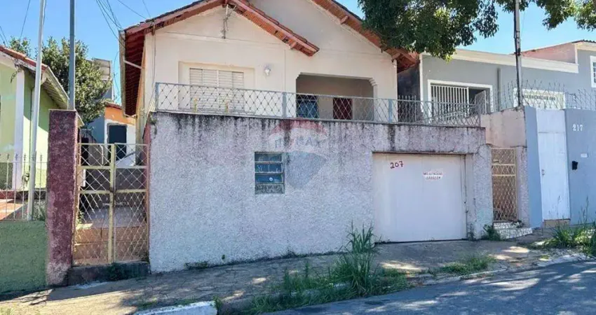 Imóvel amplo na vila municipal – espaço de sobra para transformar e valorizar