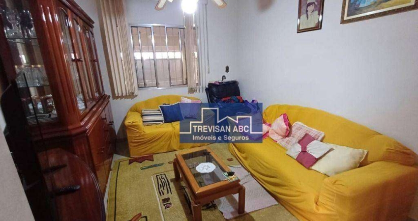 Sobrado à venda no Independência/SBC; 04 Dorms; 03 WCs; Quintal; Acabamento simples; 214m²