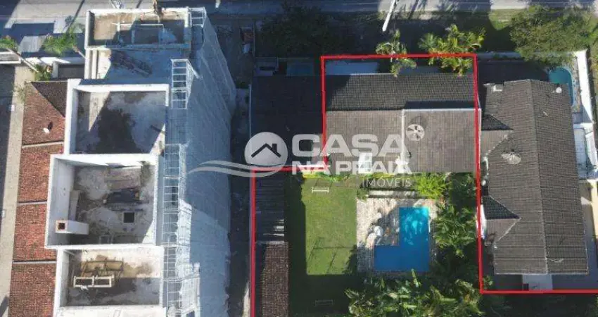 Casa com 7 quartos à venda na Rua Bandeirantes, 1046 - Caiobá, Matinhos - PR, Brasil, Caiobá, Matinhos