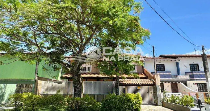 Casa com 3 quartos à venda na Avenida Guarapuava, 139, Matinhos - PR, Brasil, Centro, Matinhos