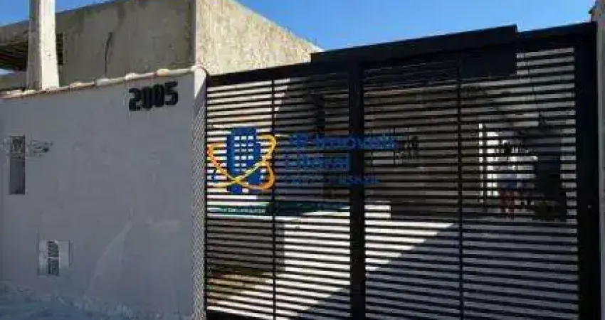 Espaçosa Casa Geminada Térrea à Venda em Nova Itanhaém, 2 Quartos