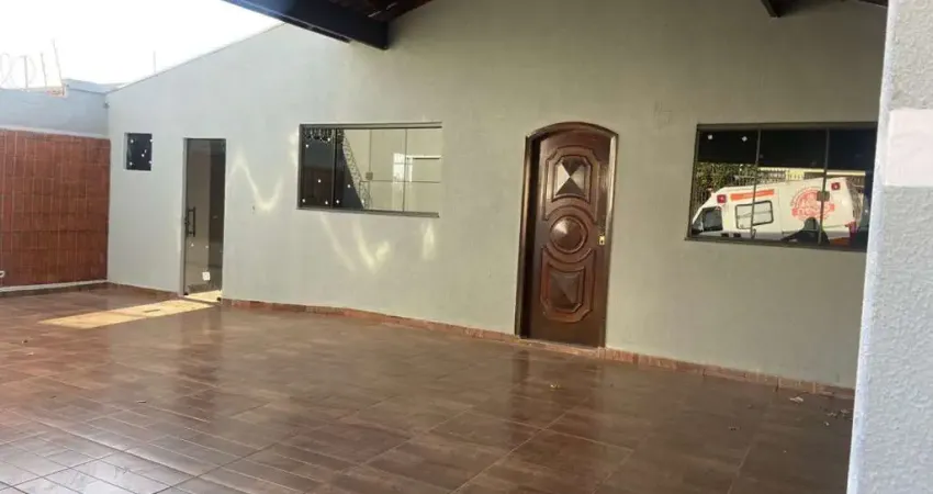 Casa com 3 quartos à venda no Jardim América, Bauru 