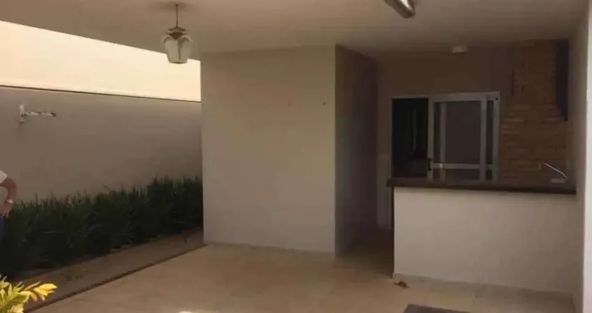 Casa para aluguel com 349 m² e 3 quartos em Residencial Villaggio II, Bauru - SP