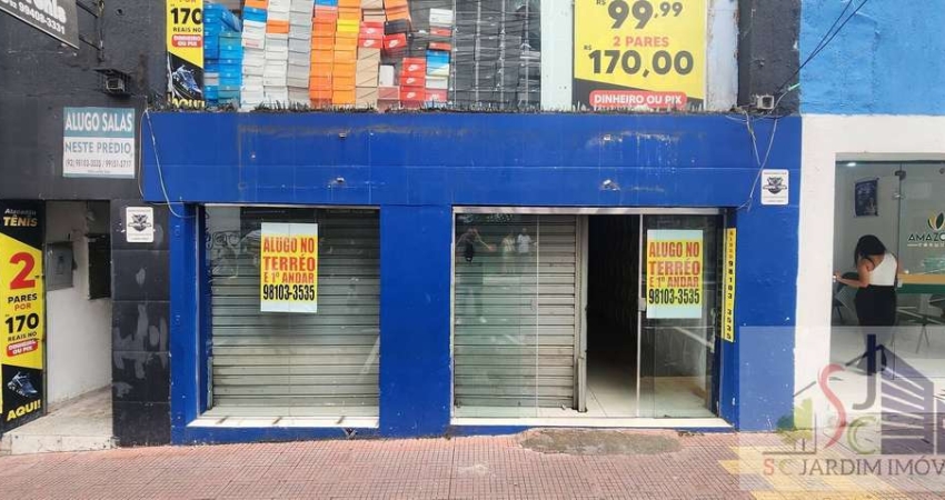 Loja Comercial com Vitrine na Rua 24 de Maio, Centro de Manaus.