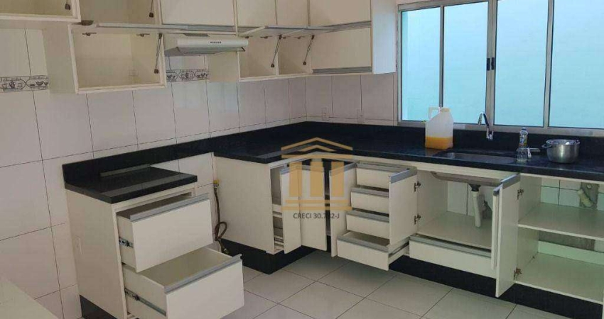 Casa com 4 quartos à venda, 170 m² por R$ 645.000 - Jardim Imperial - São José dos Campos/SP