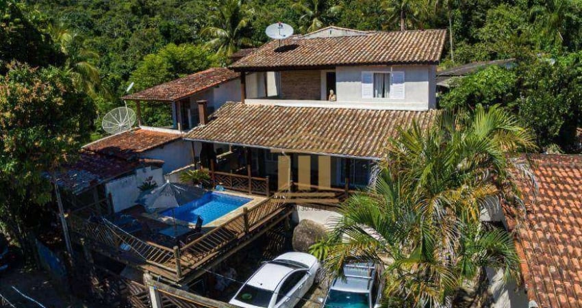Casa com 3 dormitórios à venda, 250 m² por R$ 1.799.000,00 - Cabaraú - Ilhabela/SP