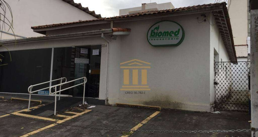 Casa à venda, 180 m² por R$ 3.600.000,00 - Vila Adyana - São José dos Campos/SP