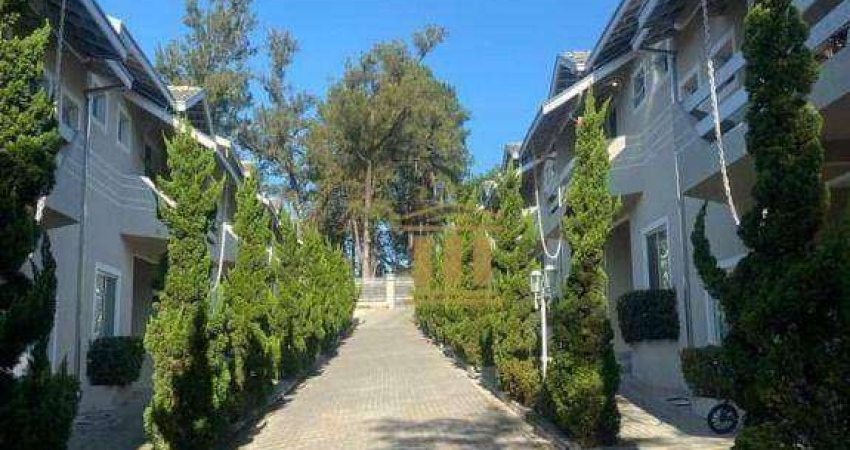 Village com 3 dormitórios à venda, 109 m² por R$ 586.000,00 - Jardim Uirá - São José dos Campos/SP