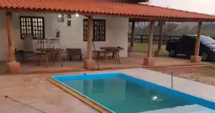 Chácara com 3 dormitórios à venda, 3128 m² por R$ 530.000,00 - Paraibuna - Paraibuna/SP