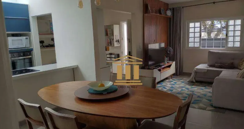 Casa com 3 dormitórios à venda, 90 m² por R$ 800.000,00 - Jardim das Indústrias - São José dos Campos/SP