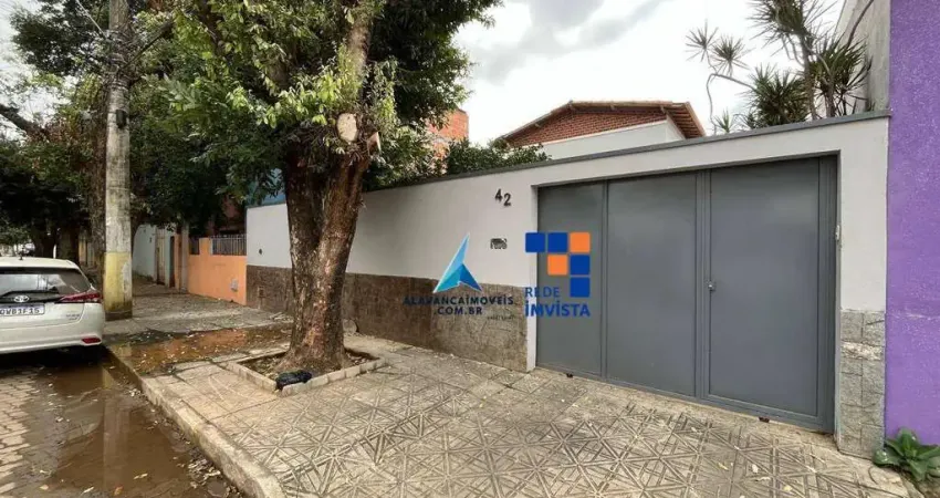 Casa com 5 dormitórios à venda, 192 m² por R$ 600.000,00 - São Pedro - Governador Valadares/MG