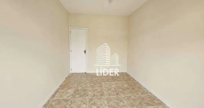 Apartamento com 1 dormitório à venda, 78 m² por R$ 400.000,00 - Braga - Cabo Frio/RJ