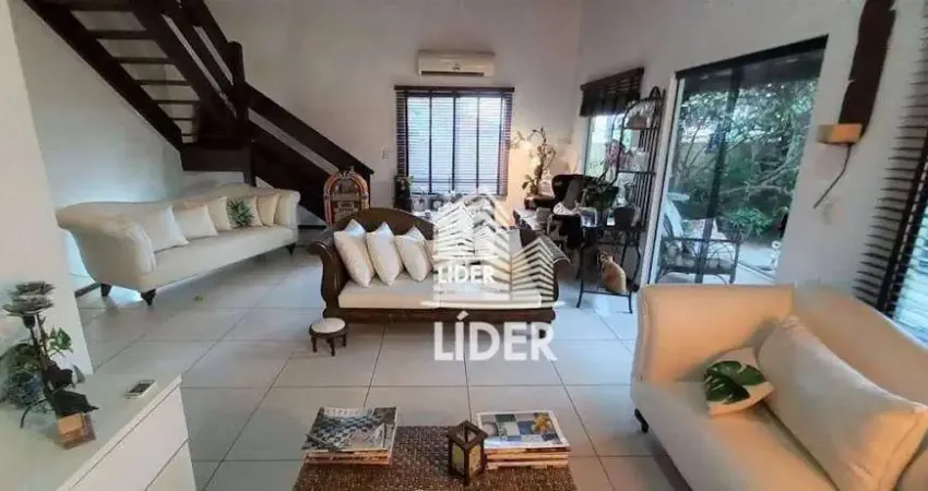 Casa com 4 dormitórios à venda, 225 m² por R$ 680.000,00 - Guriri - Cabo Frio/RJ