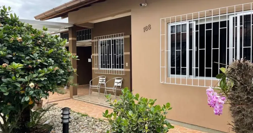 Casa com 3 quartos à venda no Forquilhas, São José 