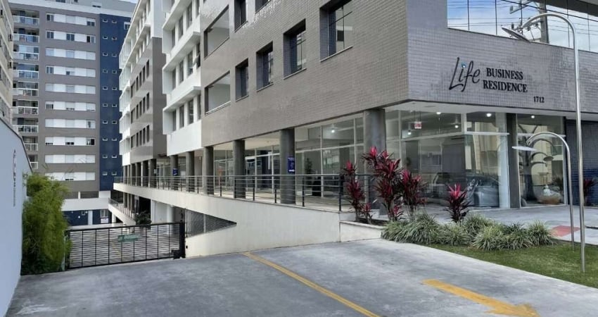 Casa comercial à venda no Roçado, São José 