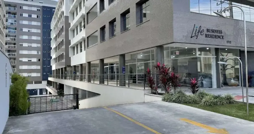 Sala comercial à venda no Roçado, São José 
