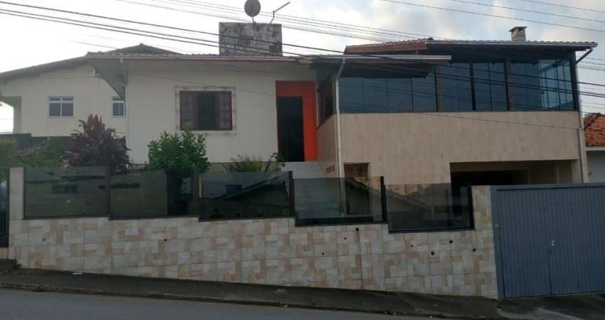 Casa com 3 quartos à venda no Areias, São José 