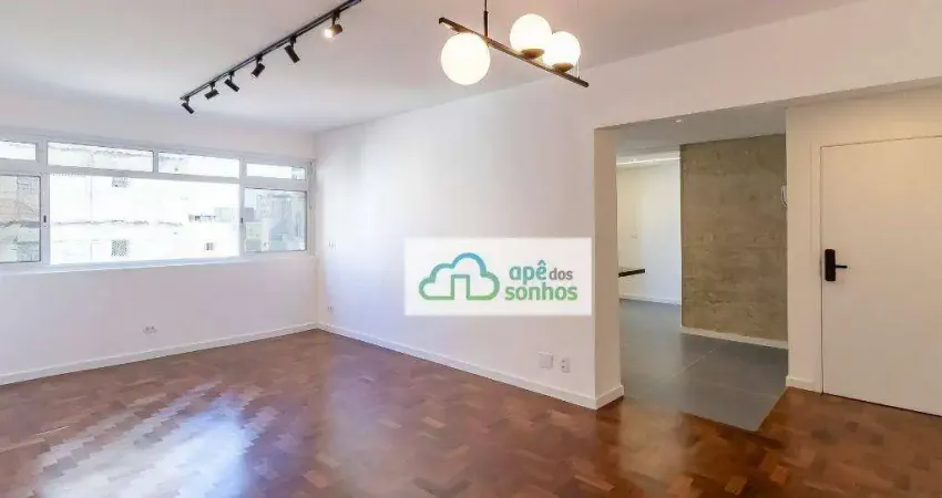 Apê super reformado! Ótima localização!