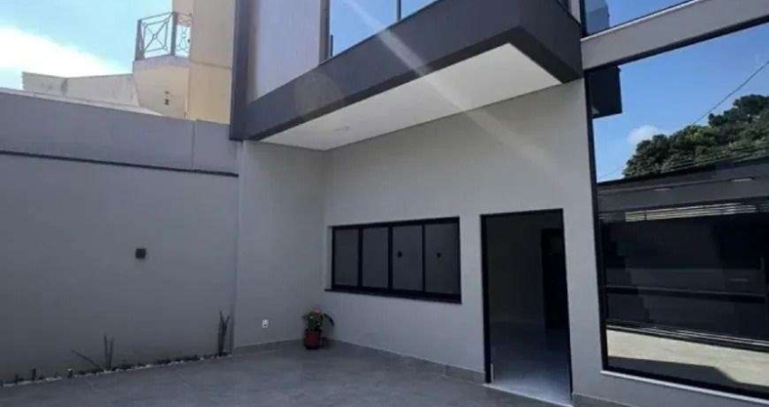 Casa Sobrado com 3 Suítes 185 m² -Parque São Domingos