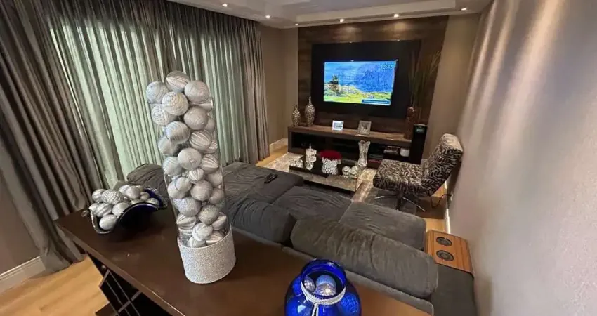Casa de 2 Quartos  suíte master e piscina no Jardim Regina - Pirituba