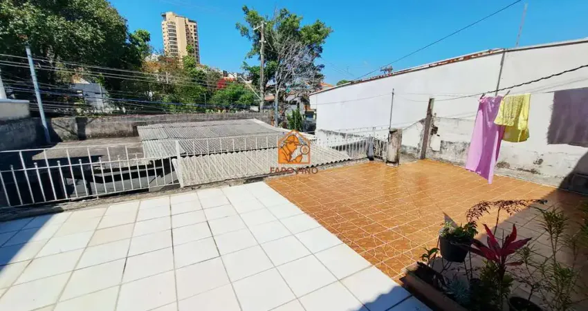 Casas / terreno com 327m a venda, em excelente localização no parque são domingos, ideal para renda ou novas construções.