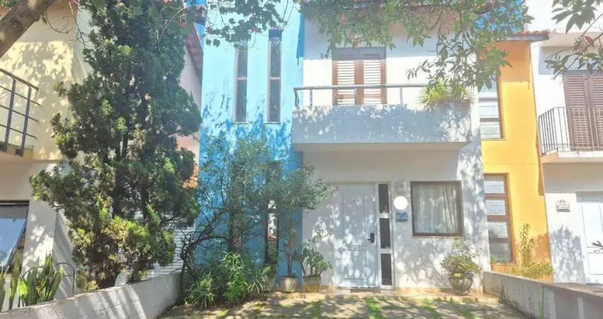 Casa com 3 dormitórios à venda, 85 m² por R$ 750.000,00 - Granja Viana - Cotia/SP