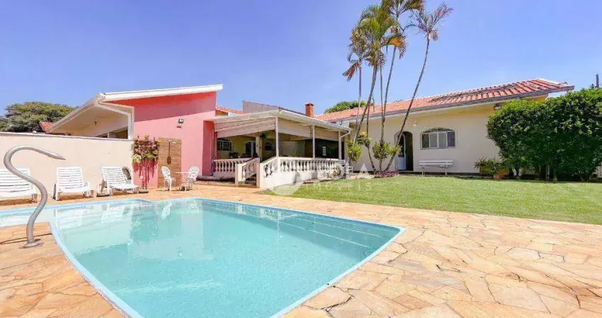Casa com 5 dormitórios à venda, 219 m² por R$ 1.250.000,00 - Parque Novo Mundo - Americana/SP
