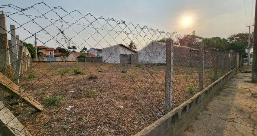 Terreno à venda na Praia dos Namorados, Americana