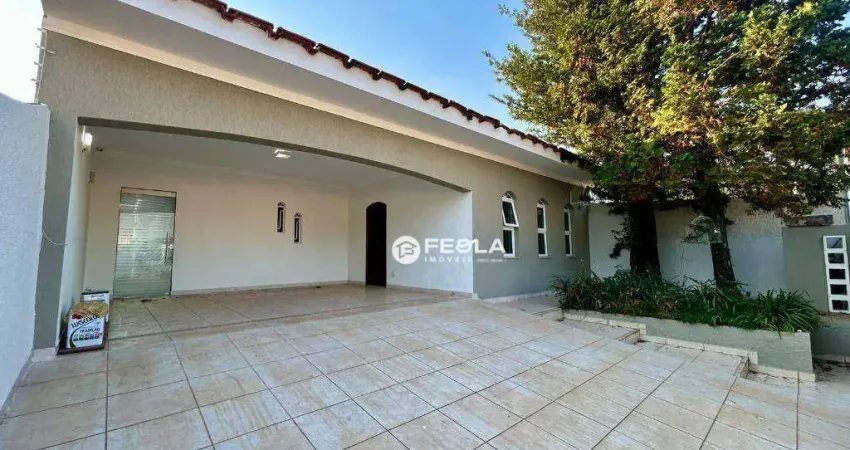 Casa com 3 dormitórios para alugar por R$ 4.635,00/mês - Jardim Paulistano - Americana/SP