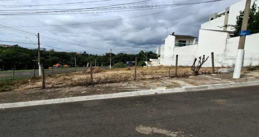 Terreno comercial à venda no Jardim Dona Judith, Americana 