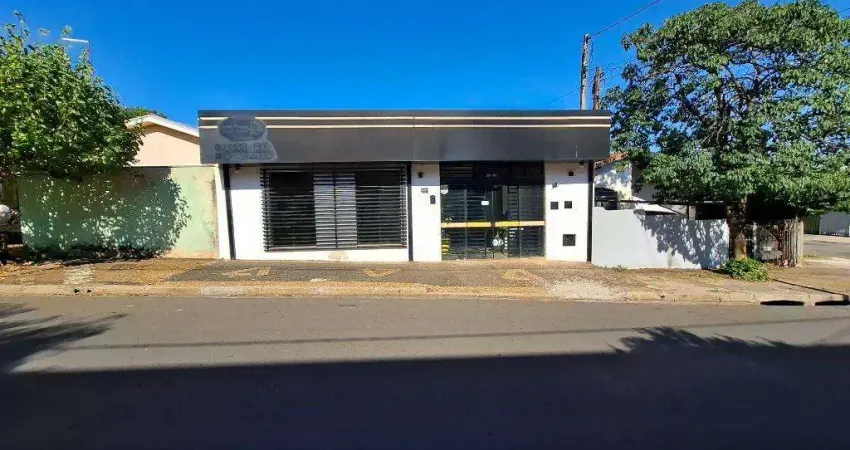 Casa à venda em Americana, Antônio Zanaga, com 3 quartos, com 230 m²
