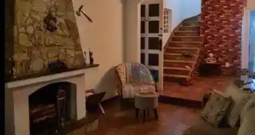 Sobrado com 3 dormitórios à venda, 200 m² por R$ 922.200,00 - Chácara Inglesa - São Paulo/SP