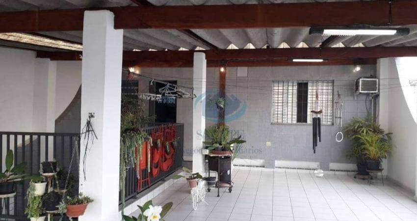 Sobrado 4 dormitórios,1 suíte,3 vagas,3 bahneiros,excelente localização e fácil acesso ao metro linha verde,aceita permuta e proposta.