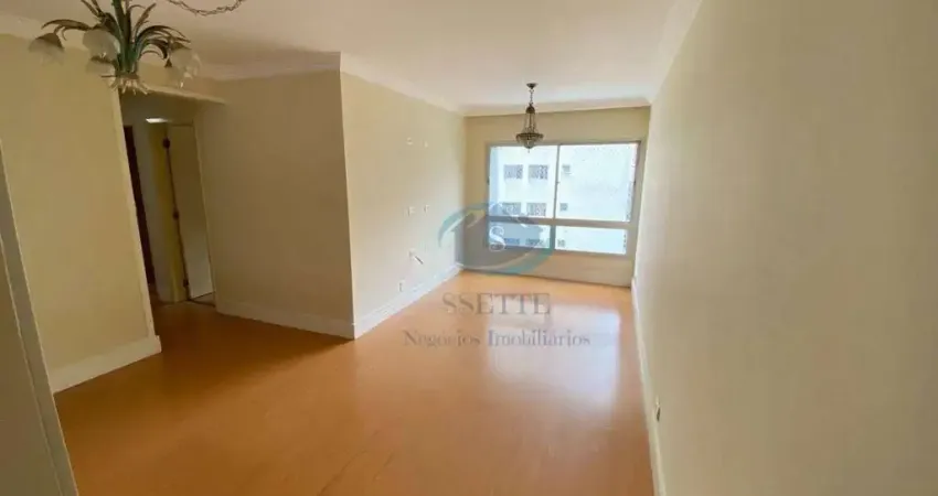 Apartamento para locação com 3 dormitórios e 1 vaga na Aclimação