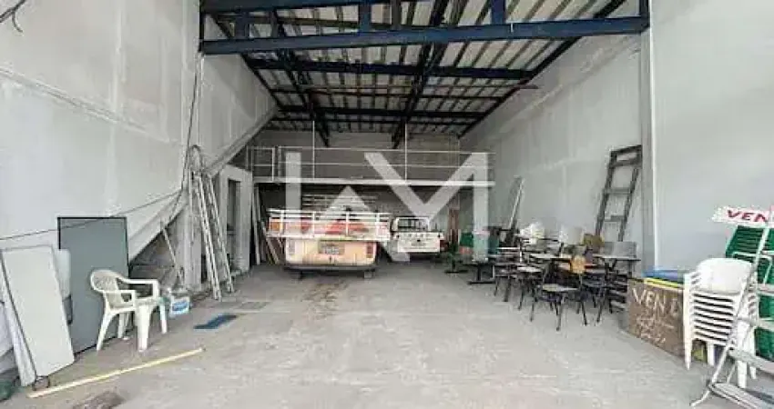 Salão comercial à venda com 2 pavimentos e mezanino, 250m² por R$ 800.000,00 em Cocaia, Guarulhos -
