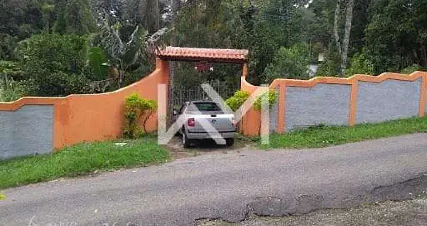 Chácara / sítio com 5 quartos à venda na Estrada dos Fernandes, 3620, Parque Santa Rosa, Suzano