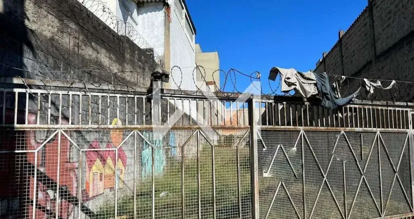 Terreno à venda ao lado na Unip, em frente ao parque Sãoorge na Vila Moreira em  São Paulo, SP