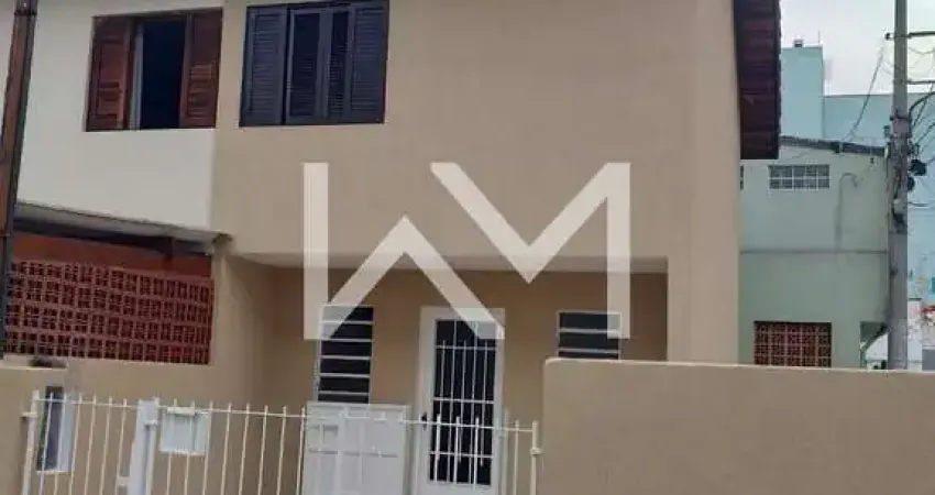 Sobrado para venda com 2 quartos, 82 m² e com  na Vila das Palmeira, Guarulhos/SP