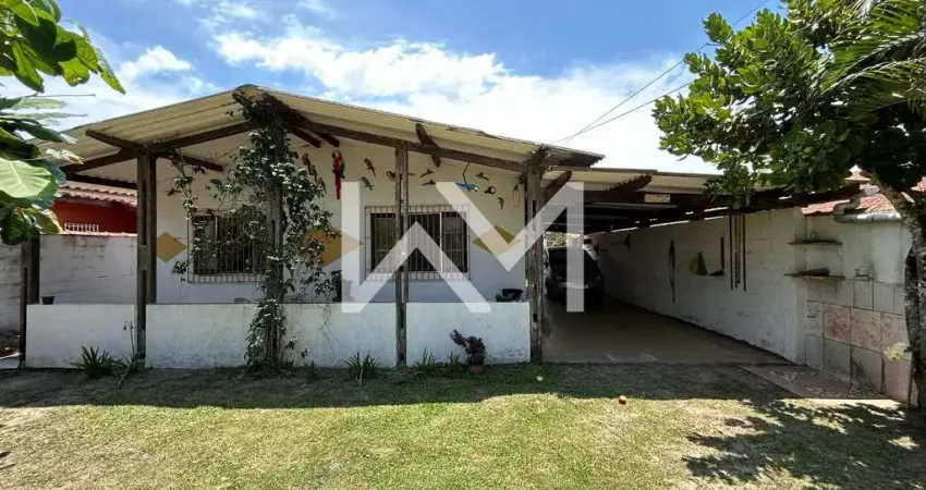 Casa com 3 quartos à venda na Rua Dom Pedro II, 12, Praia da Juréia, Iguape