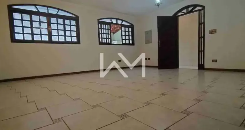 Linda Casa em rua sem saída para Venda e Locação, próximo ao Shopping Maia Picanço, Guarulhos, SP