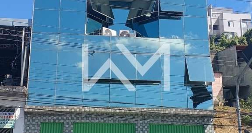 Prédio Comercial, 468 metros, 3 andares, garagem, portão eletrônico, salas amplas, sofisticadas, de