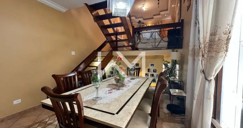 Sobrado à venda com 4 suítes, 4 banheiros, 4 vagas de garagem, 220m², no Jardim Santa Clara  em Gua