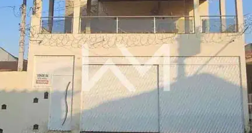 Sobrado para locação com3 dormitórios, sendo 1 suíte, 3 vagas de garagem, 260m², cidade maia, guaru