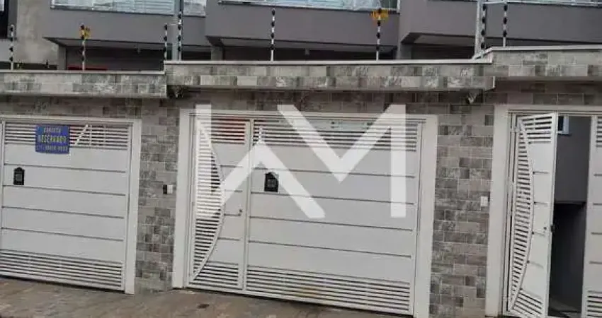 Sobrado à venda com 3 dormitórios, sendo 1 suíte, 4 banheiros, 4 vagas de garagem, 180m² , vila são